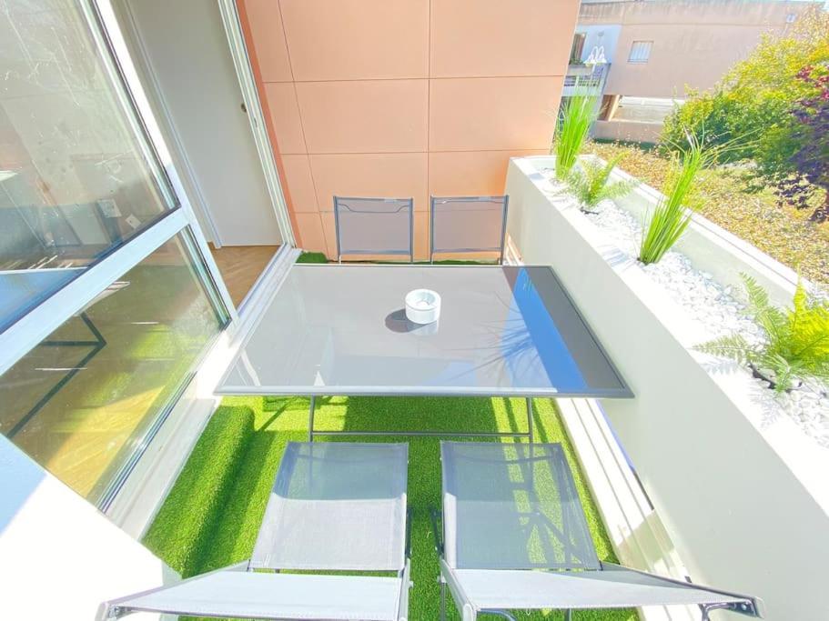 Plein Charme Aux Minimes Terrasse Calme + Parking Apartamento La Rochelle  Exterior foto